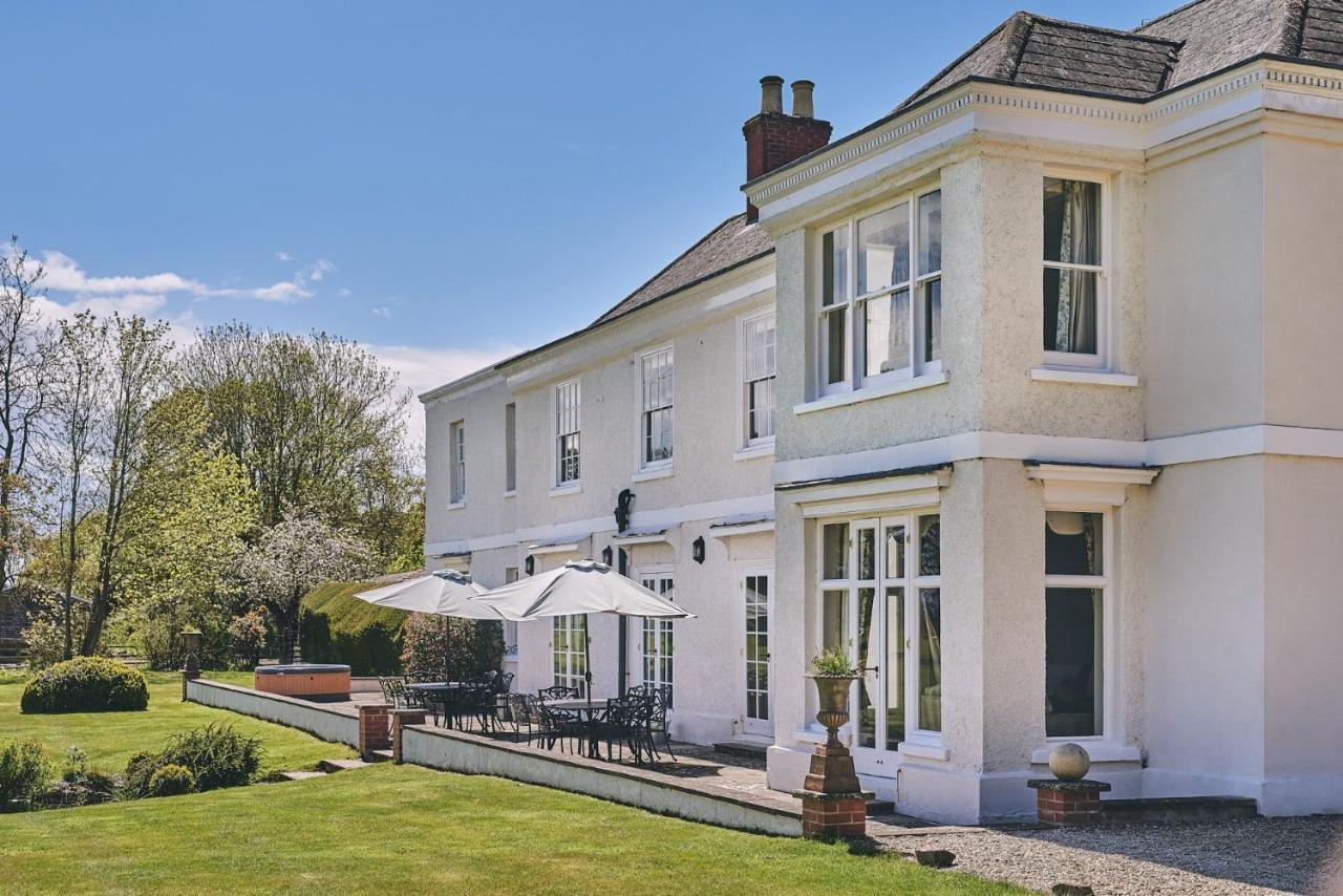 Equestrian Manor Villa Upton upon Severn Buitenkant foto